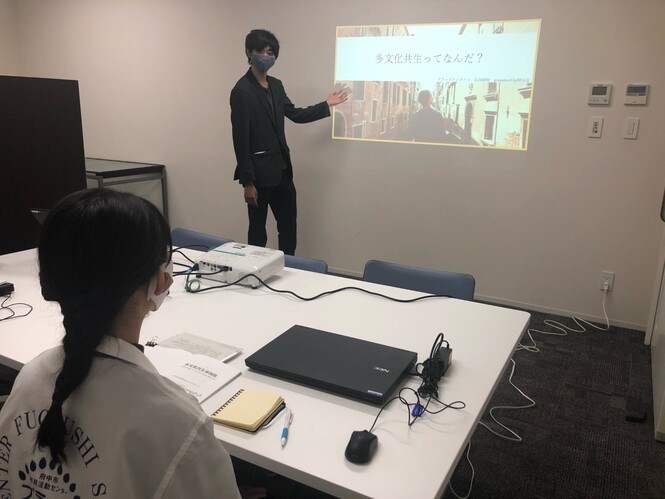 「多文化共生ってなんだ？」を受講している様子