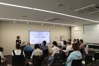 つなぎすと府中養成講座の様子