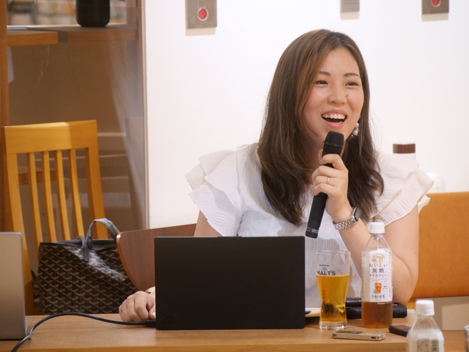 府中駅前でネイルサロン「Free nail」を経営する森川洋子さん