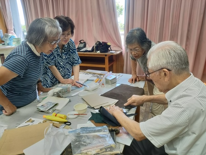 創作工芸 ルリユール 製本体験